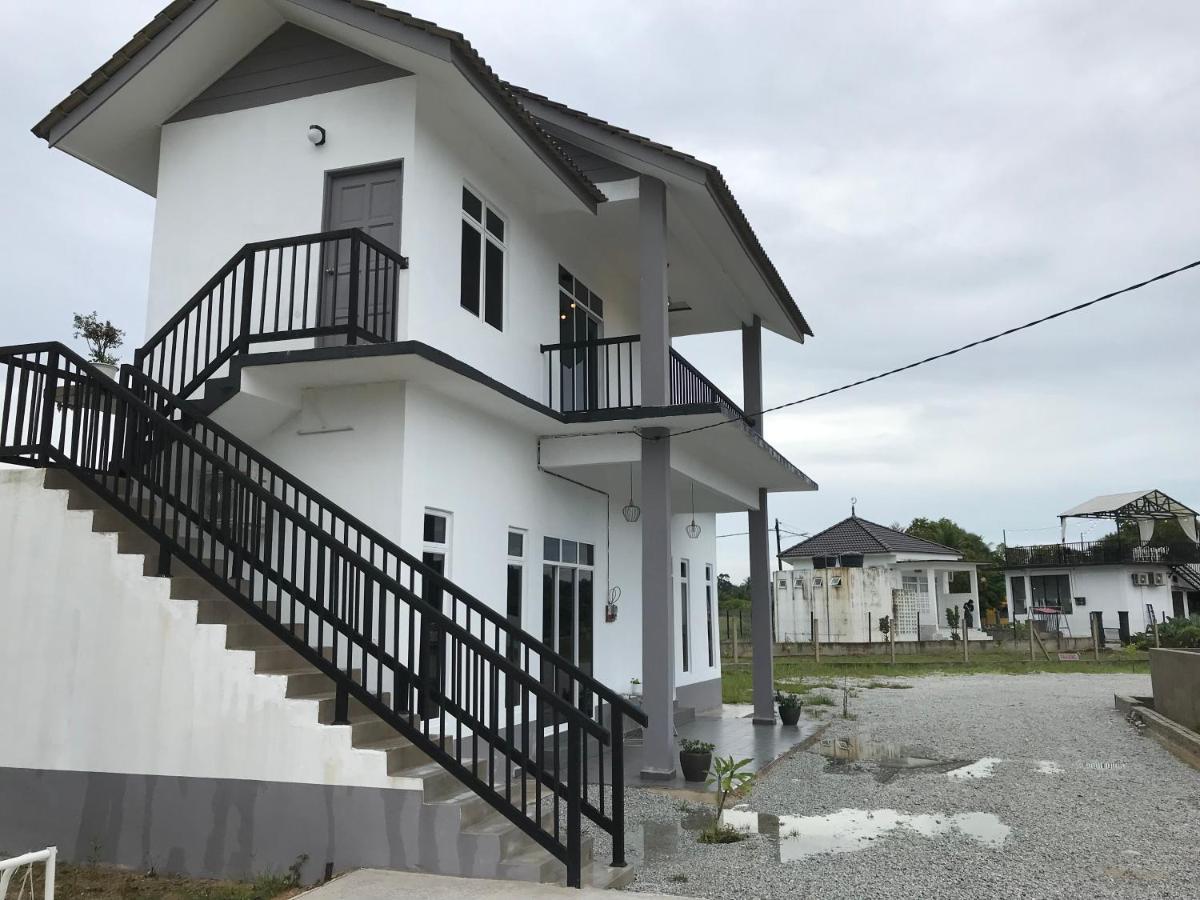 Rumah Sawah Homestay Pasir Puteh Dış mekan fotoğraf